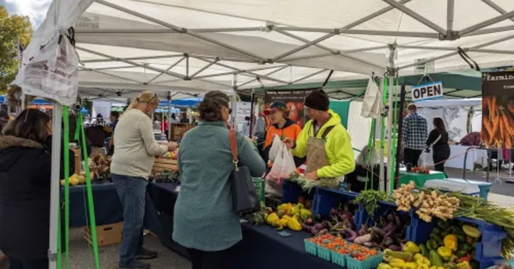 Small-Town Farmers Markets That Pack a Big Punch